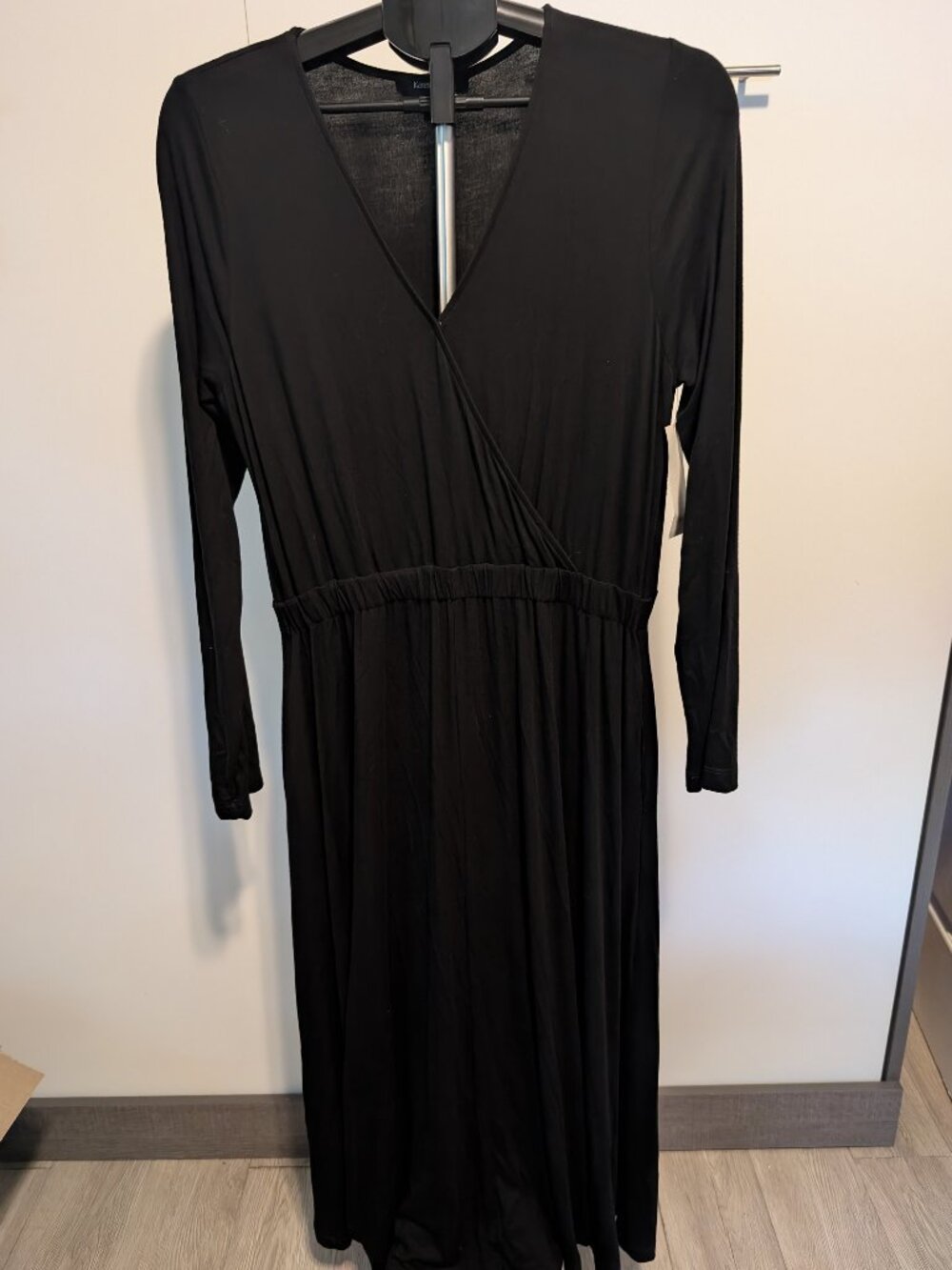 Karen Kane faux wrap long-sleeve black midi dress - L